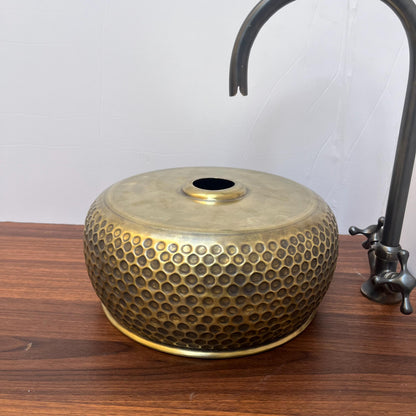 Luxury round solid brass vessel sink with a living brass finish
